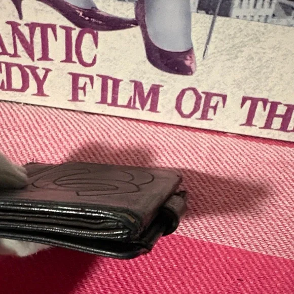 Chanel lambskin dual snap wallet - Picture 7 of 14